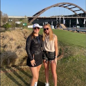 Meet your Posher, Darrelyn